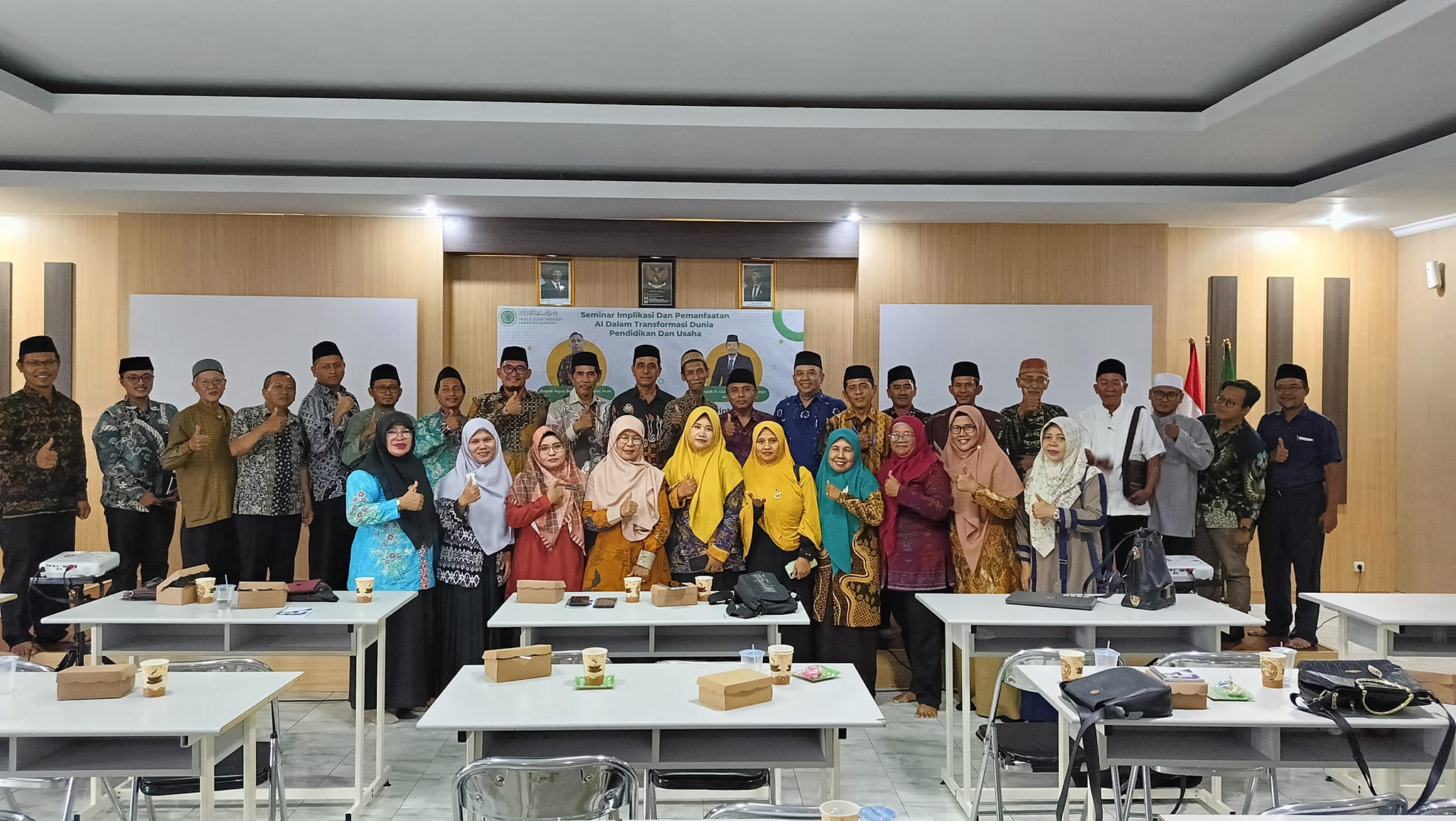 SEMINAR: TRANSFORMASI PENDIDIKAN DAN USAHA DENGAN AI DIGELAR DI JEMBRANA